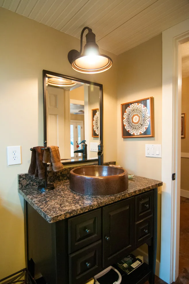 Distinctive lighting solutions by Pythoge Custom Homes And Renovations - Photo 5