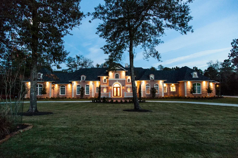 Elevated Classic in High Meadow Ranch, Magnolia, TX by J.W. Neathery Custom Home Craftsman - Photo 10