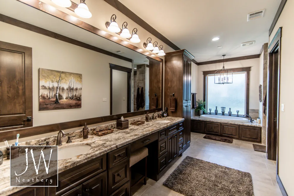 J.W. Neathery Custom Home Craftsman - Photo 14