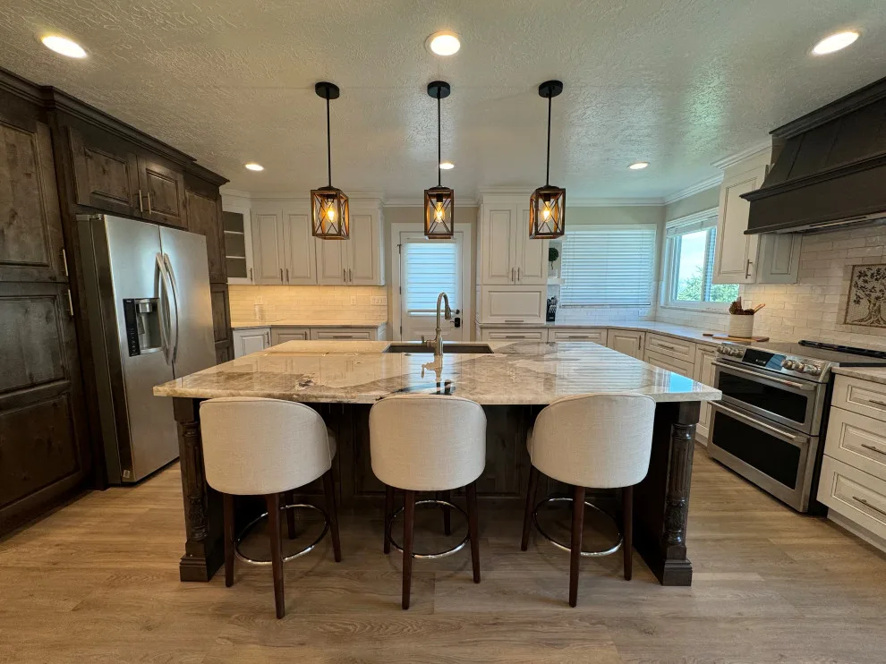 Valley Kitchen of Utah by Deer Hollow Construction & Development - Photo 12