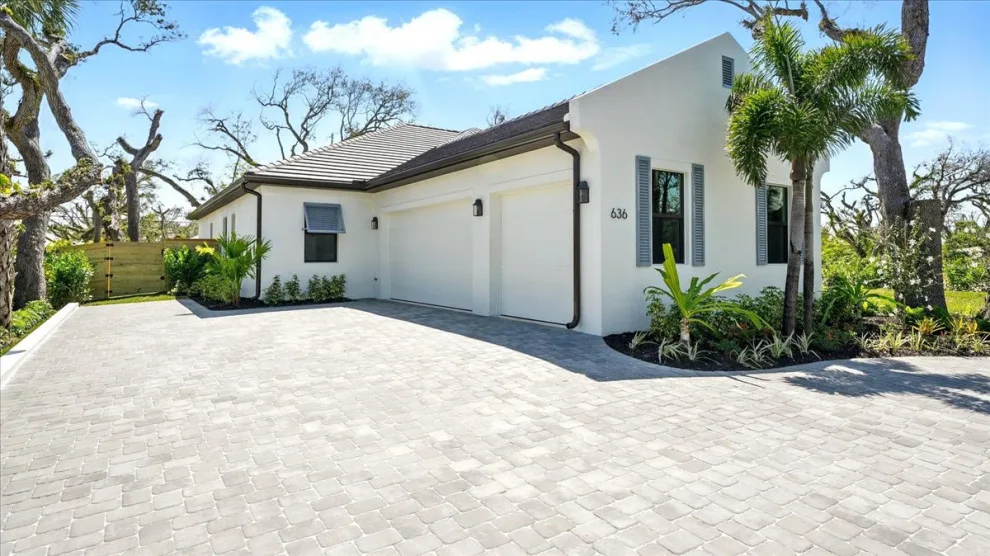 Vero Beach Seaside Residence by LifeStyle Homes, Inc. - Photo 31