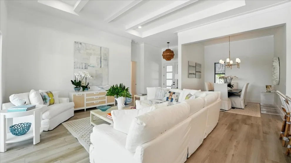 Vero Beach Seaside Residence by LifeStyle Homes, Inc. - Photo 18