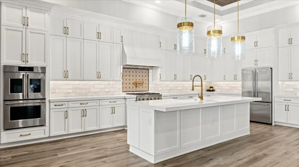 Vero Beach Grand Estate by LifeStyle Homes, Inc. - Photo 43