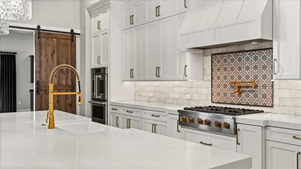 Vero Beach Grand Estate by LifeStyle Homes, Inc. - Photo 16