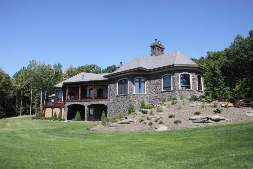 South Mountain Construction, LLC - Photo 9