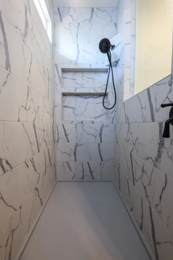 Shower Walk-In Showcase by Dultmeier Homes Inc - Photo 31