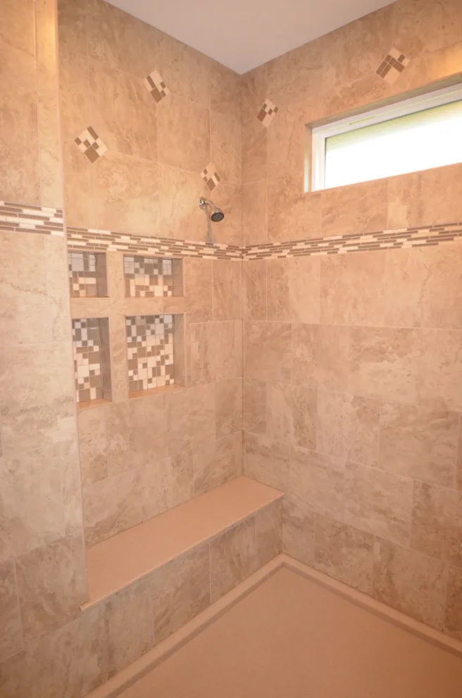 Shower Walk-In Showcase by Dultmeier Homes Inc - Photo 12