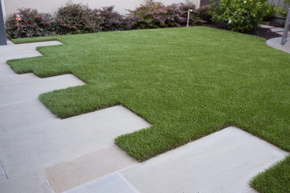 Intimate Contemporary Garden by Pedersen Associates - Photo 5
