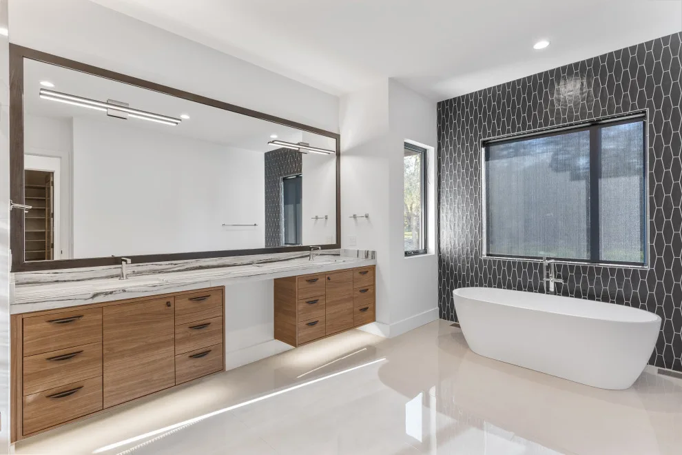 Cozy and Contemporary Tailored Residence by Bloomfield Custom Homes - Photo 9