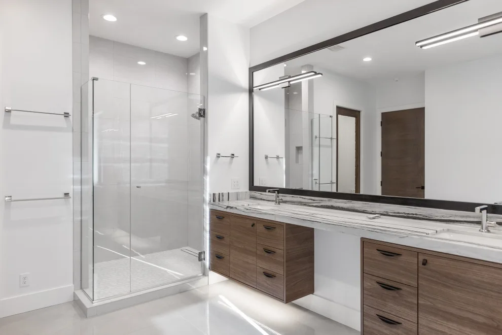 Cozy and Contemporary Tailored Residence by Bloomfield Custom Homes - Photo 10
