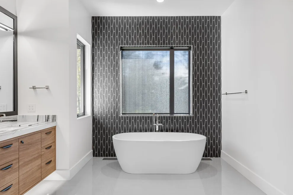 Cozy and Contemporary Tailored Residence by Bloomfield Custom Homes - Photo 18