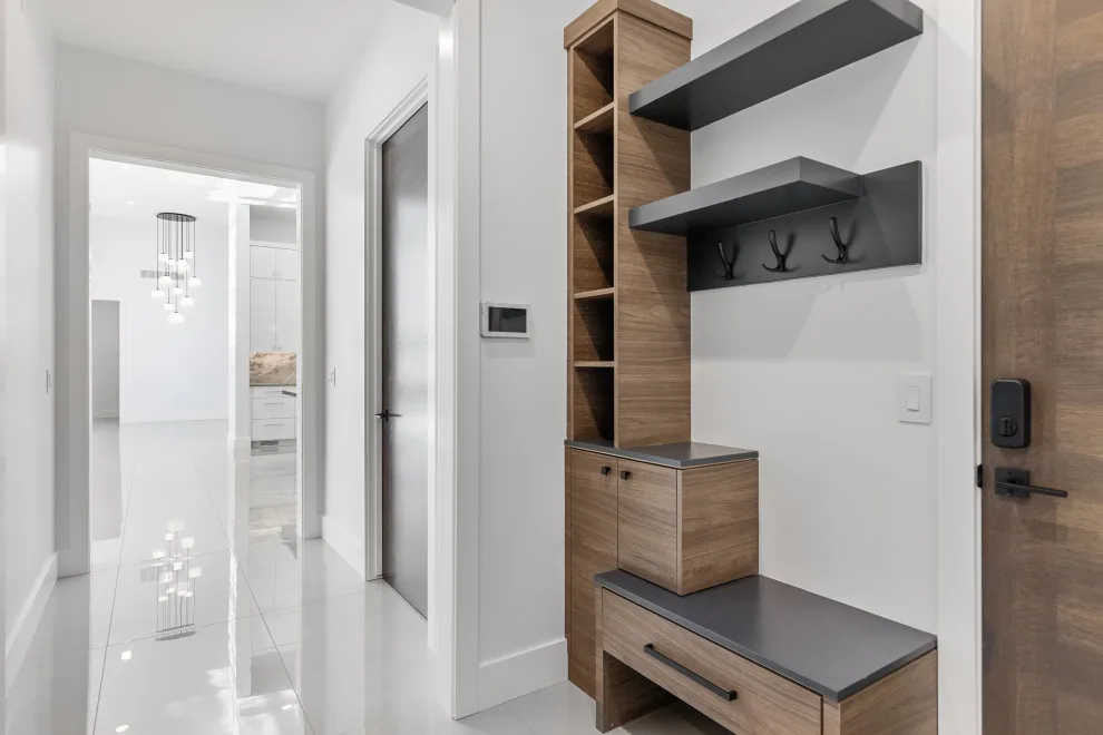 Cozy and Contemporary Tailored Residence by Bloomfield Custom Homes - Photo 13