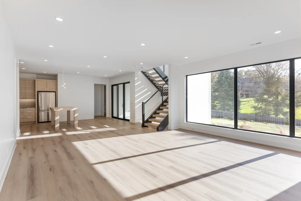 Cozy and Contemporary Tailored Residence by Bloomfield Custom Homes - Photo 4