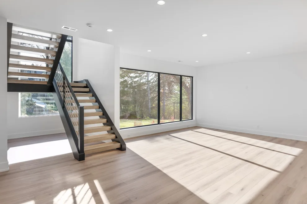 Cozy and Contemporary Tailored Residence by Bloomfield Custom Homes - Photo 14