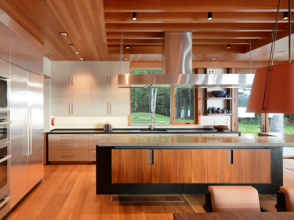 Lake Point House by Pellettieri Associates, Inc. - Photo 3