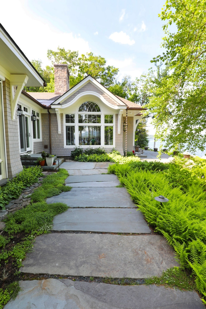 Lakeside Natural and Modern Design by Pellettieri Associates, Inc. - Photo 4