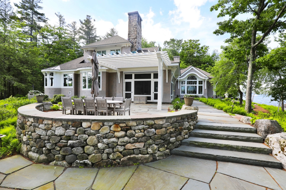 Lakeside Natural and Modern Design by Pellettieri Associates, Inc. - Photo 11