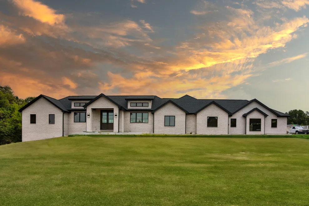 Weldon Spring Contemporary Craftsman by Hibbs Luxury Homes - St Louis, MO - Photo 13