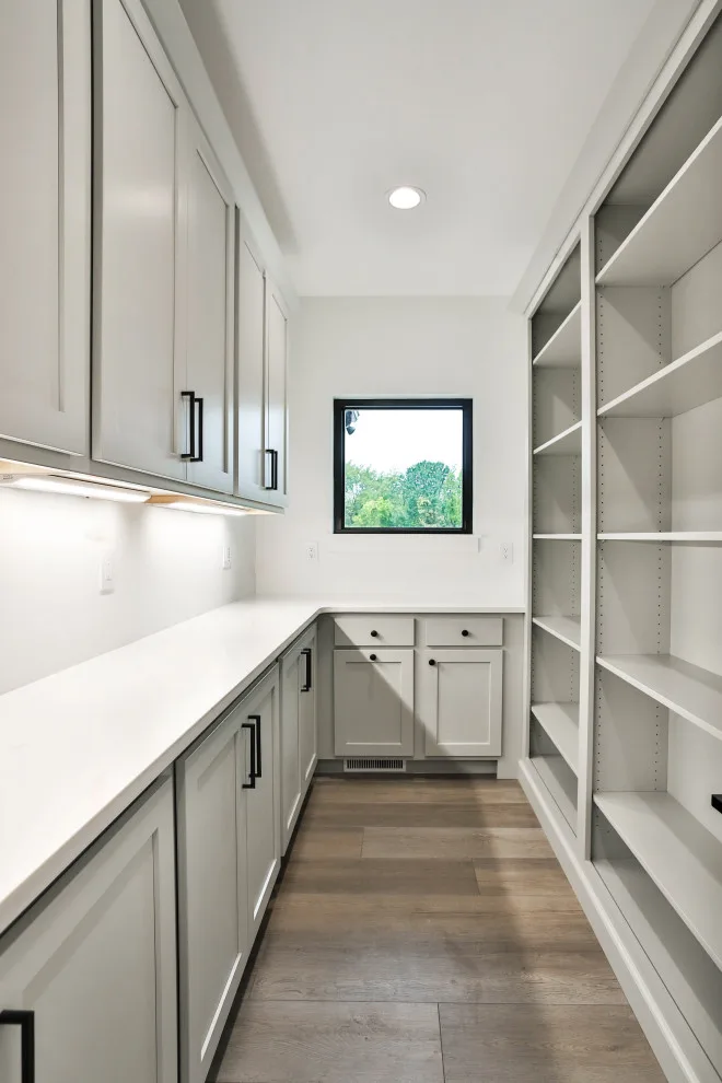 Weldon Spring Contemporary Craftsman by Hibbs Luxury Homes - St Louis, MO - Photo 5