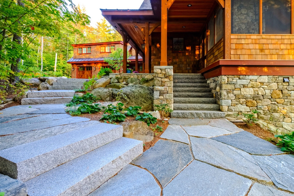 New England Style Lakeside Retreat by Pellettieri Associates, Inc. - Photo 4