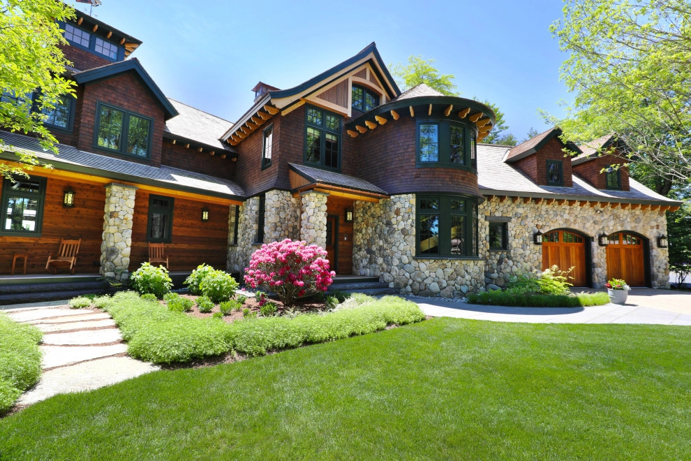Lakeside Lodge Home by Pellettieri Associates, Inc. - Photo 3