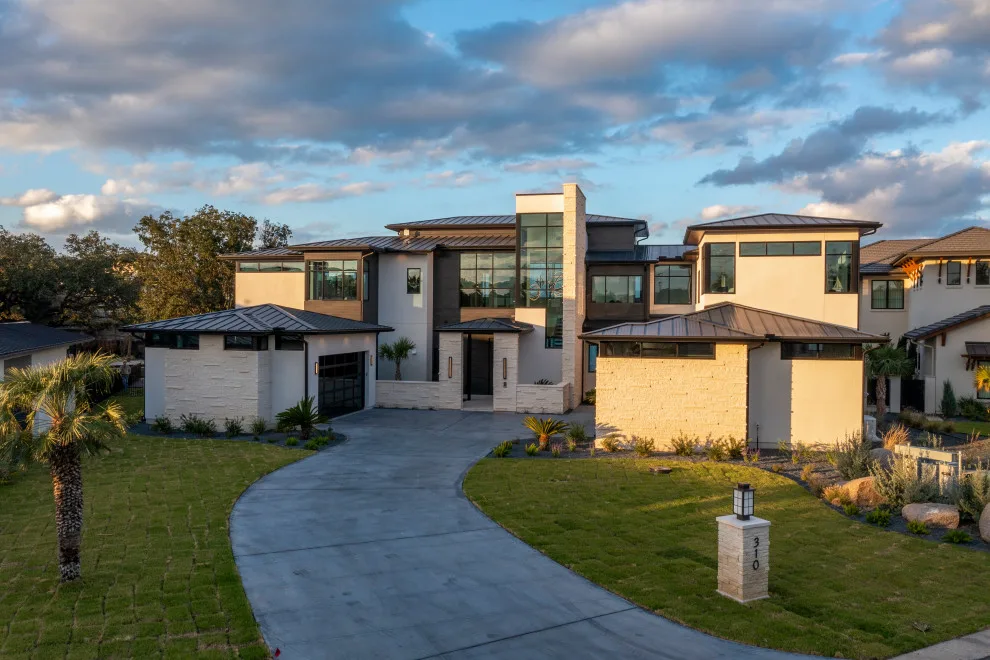 Canyon Creek Homes, LP - Photo 9
