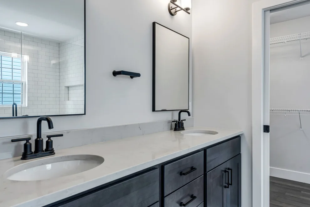 New Construction in West Adams by Mahn Custom Homes And Renovations - Photo 6