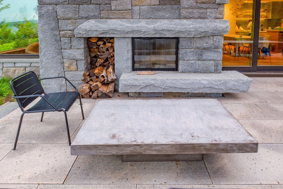 Modern Stone Work by Pellettieri Associates, Inc. - Photo 9