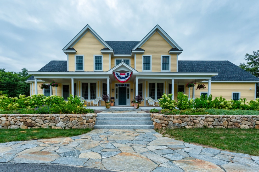 New Hampshire Country Side Home by Pellettieri Associates, Inc. - Photo 4
