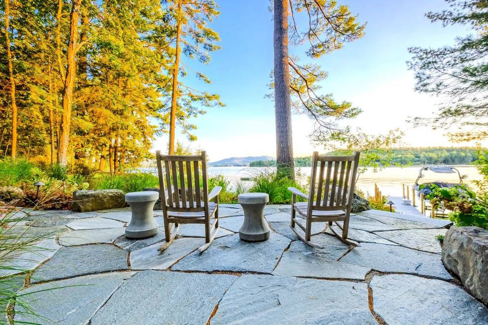 New England Style Lakeside Retreat by Pellettieri Associates, Inc. - Photo 2