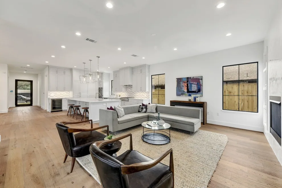 Westoak Drive by Moazami Homes - Photo 35