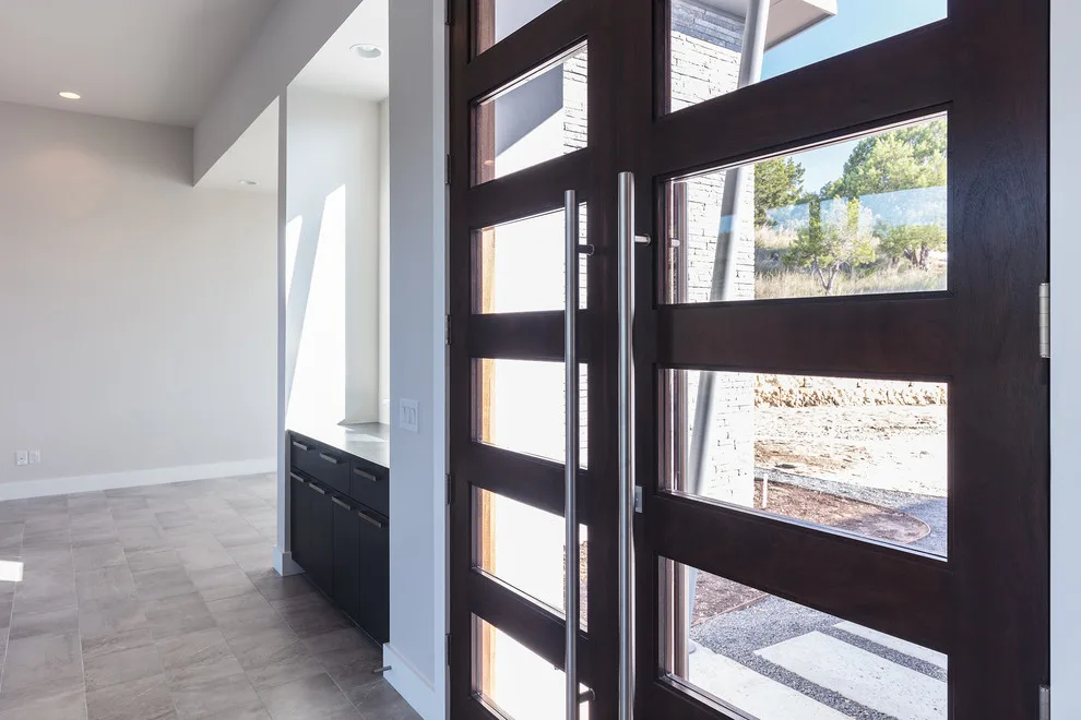 Ivory Stallion Bay by Blue Horse Building & Design - Photo 6