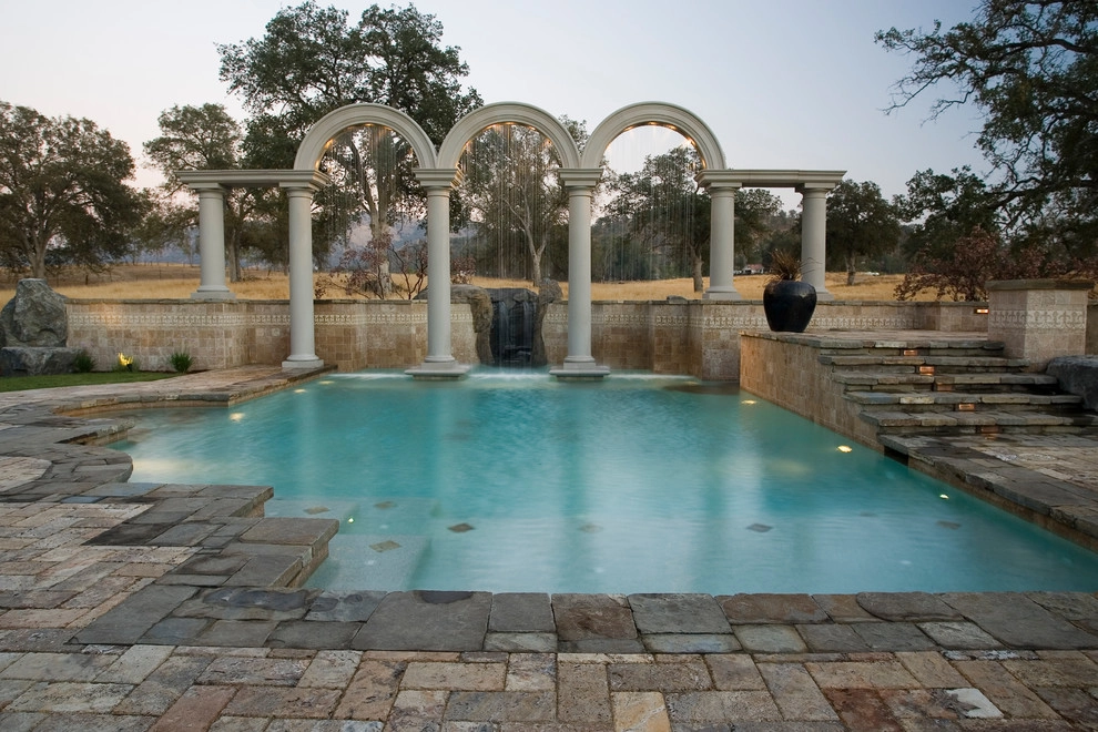Roman Arches by Artisan Home Resorts - Photo 20