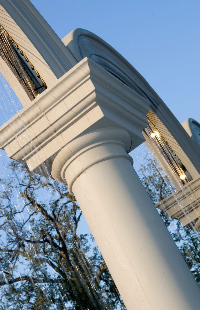 Roman Arches by Artisan Home Resorts - Photo 7