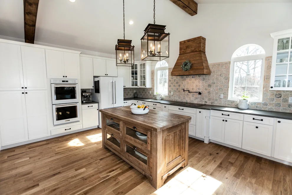 Custom Designed Ranch Home for Families by Hibbs Luxury Homes - St Louis, MO - Photo 16