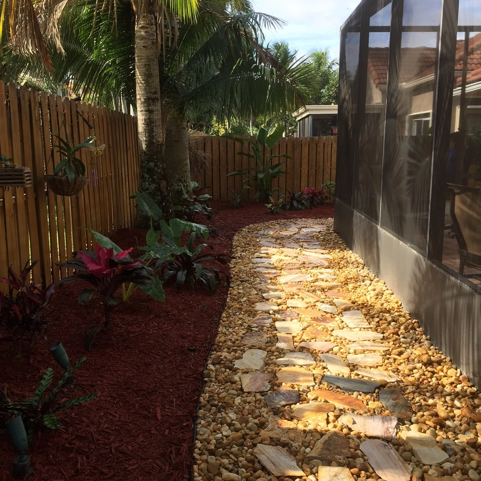 Davie Landscaping Services - Completed Project by Pink And Green Lawn Care And Landscape - Photo 3