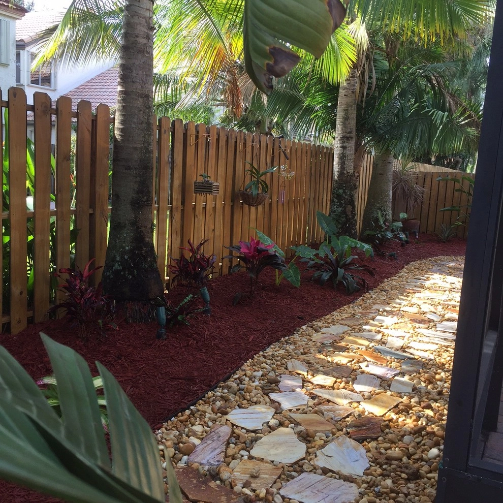 Davie Landscaping Services - Completed Project by Pink And Green Lawn Care And Landscape - Photo 7