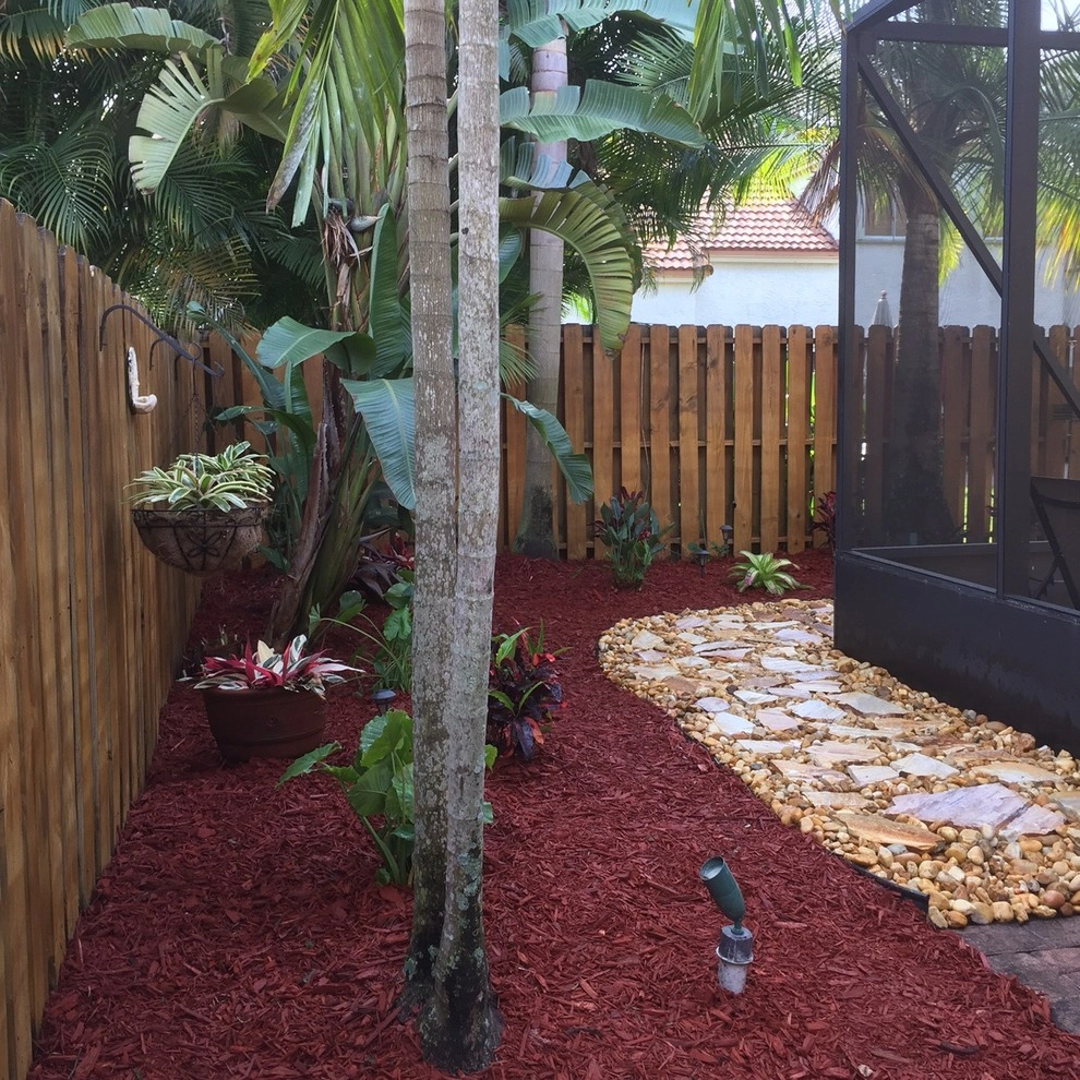 Davie Landscaping Services - Completed Project by Pink And Green Lawn Care And Landscape - Photo 2