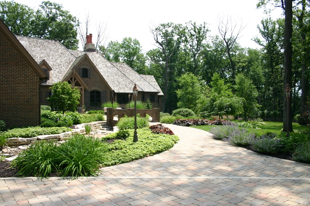 Crown Point Indiana Landscape by Planned Environment Associates - Photo 2
