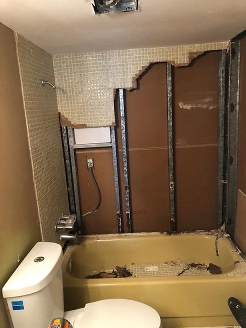 Restroom by Paradise Remodeling & Design LLC - Photo 3