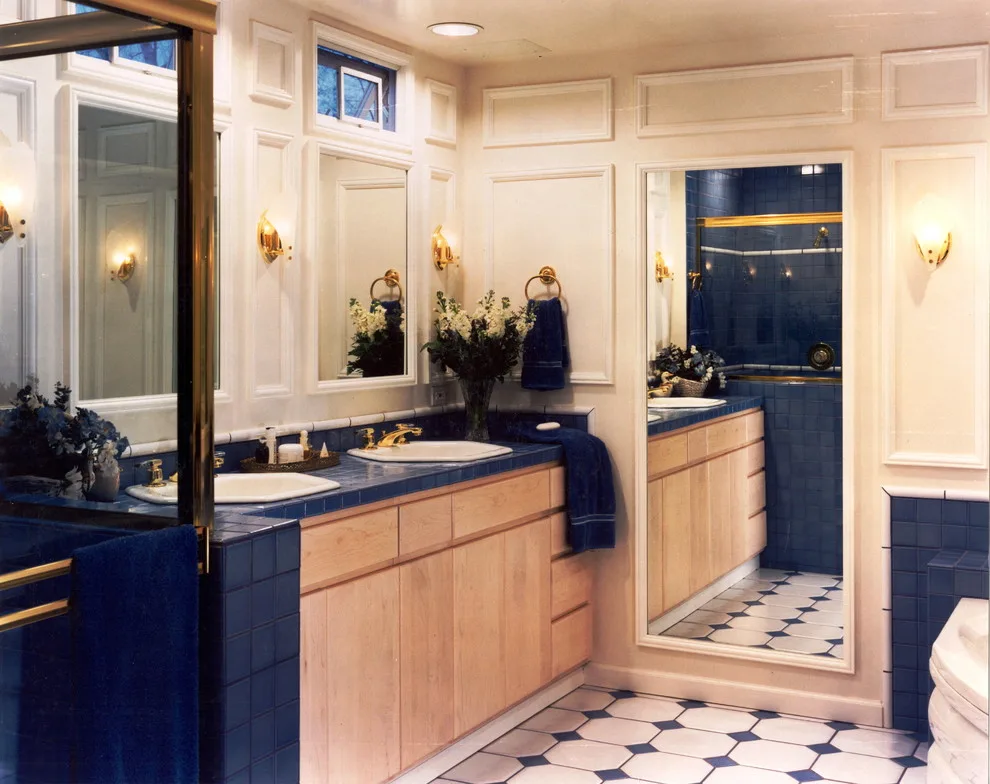 Restrooms by Potter Construction Inc - Photo 14