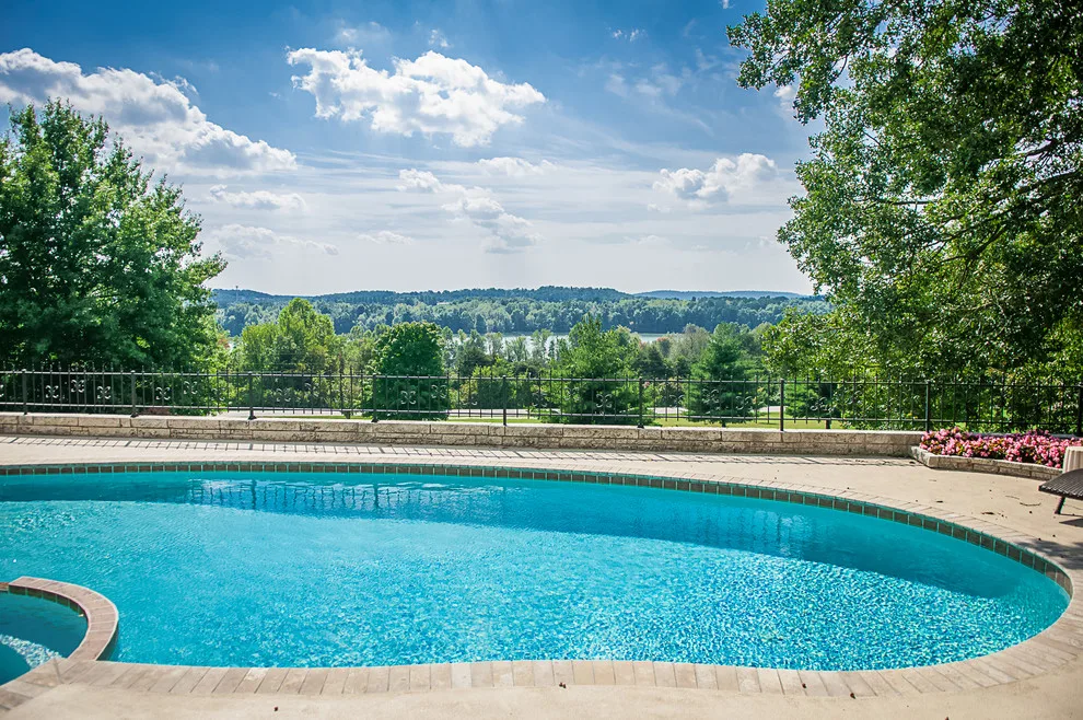 Fayetteville Lake Residence by CMI Construction - Photo 43
