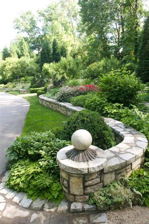Perennial Border by Planters - Photo 4