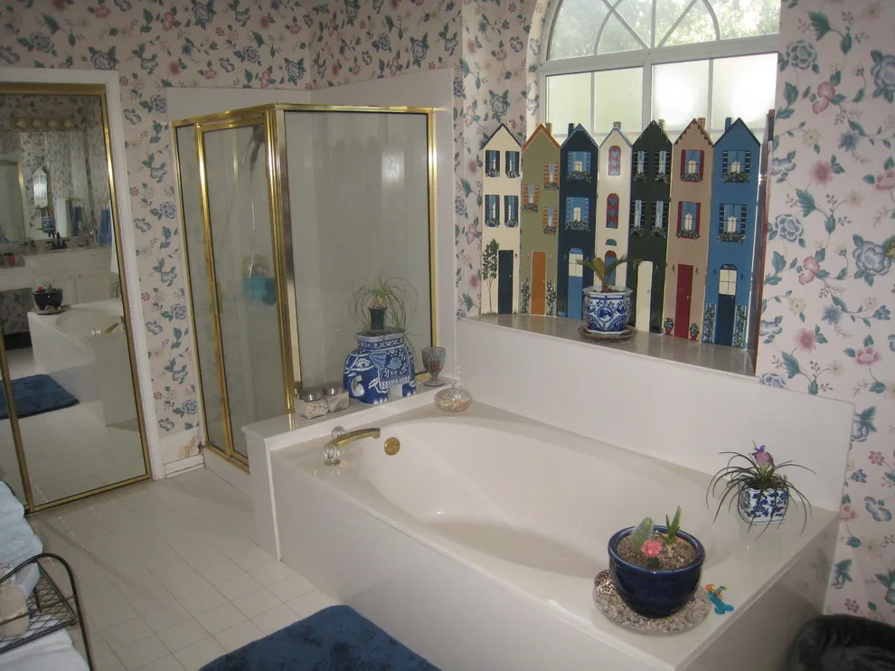 Round Rock Classic Master Bathroom Renovation by Round Rock Restoration - Photo 5