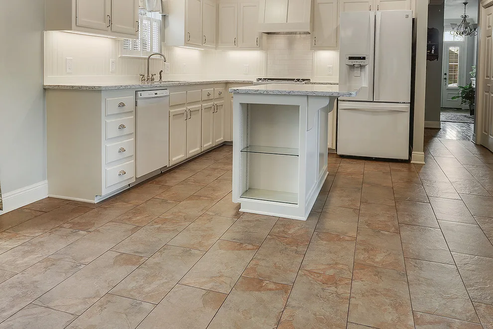 Woodlawn Kitchen and Hall Bathroom Renovation by Spencer's Contracting LLC - Photo 2