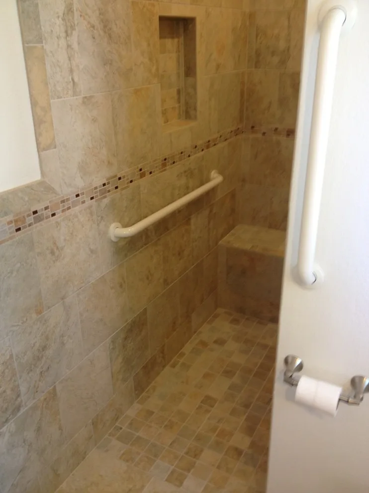 Bellflower Restroom by SNC Construction & Home Improvements INC. - Photo 3