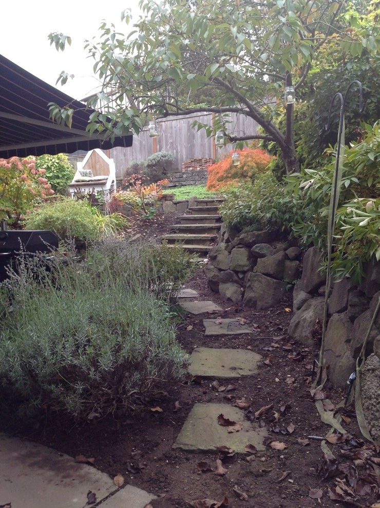 university village by Plantswoman Design - Photo 3