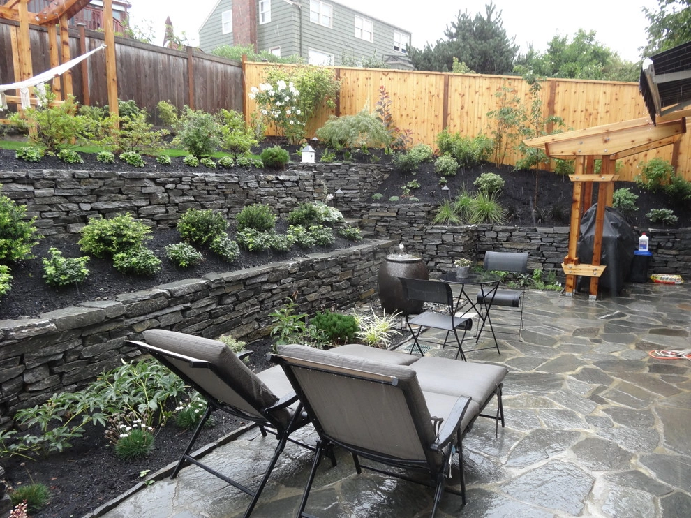 university village by Plantswoman Design - Photo 4