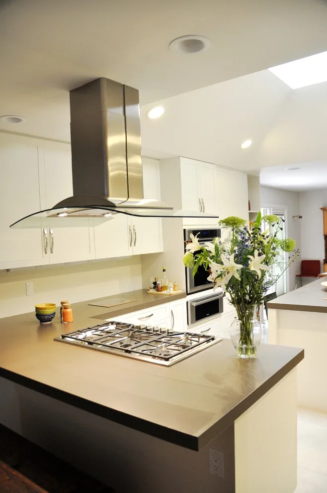 Modern Culinary Space by Castle Construction Of Santa Barbara - Photo 16
