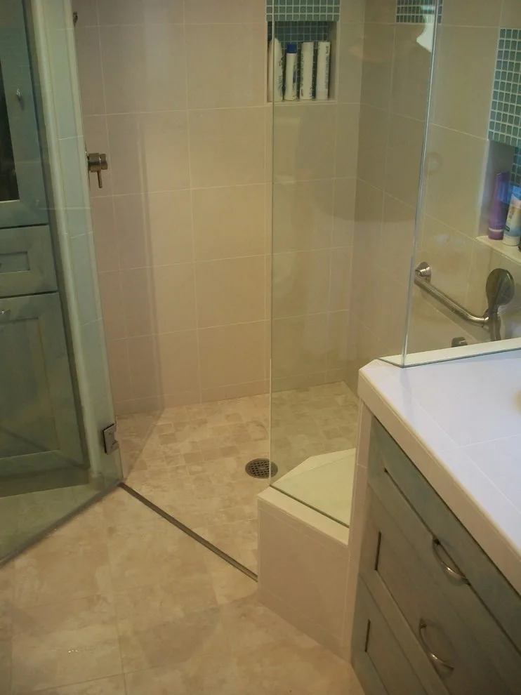 Modern Showers and Baths by Castle Construction Of Santa Barbara - Photo 9